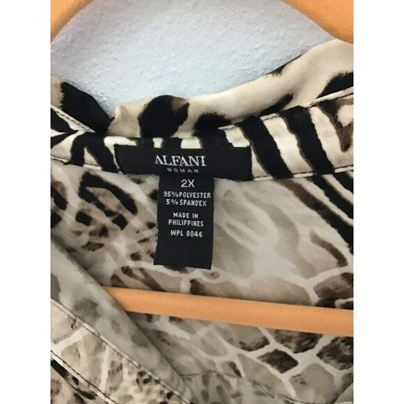 Alfani 2X Animal Print Stretch Top - Picture 8 of 9